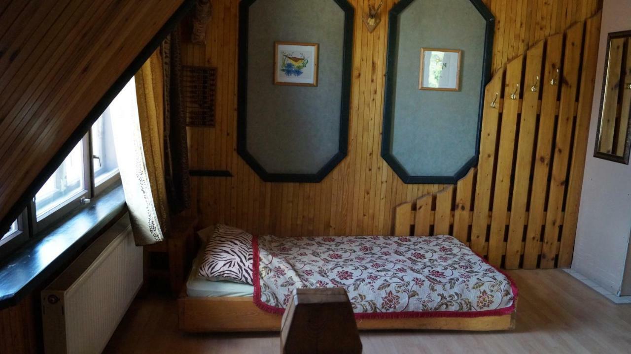 Guest House Jumiezis Plavinas ภายนอก รูปภาพ