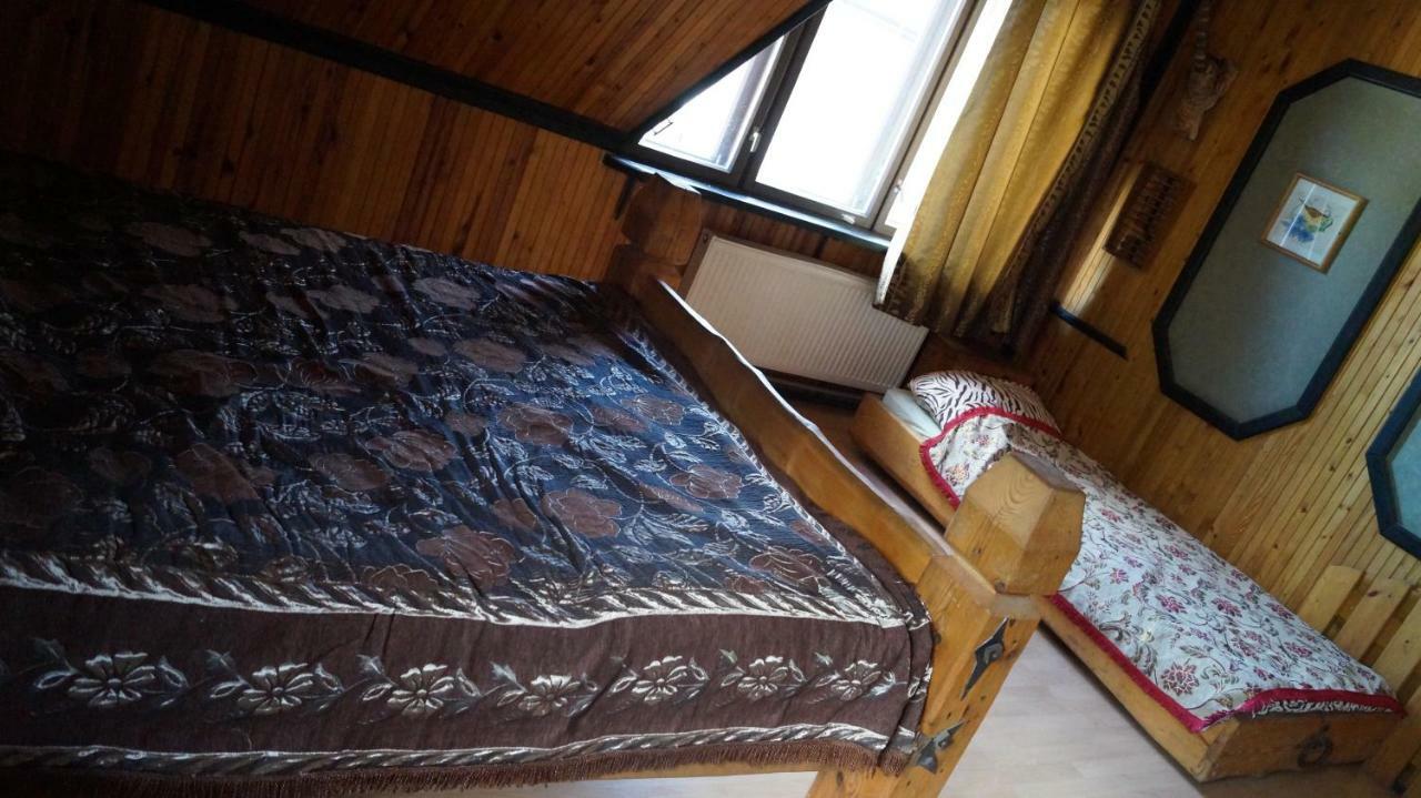 Guest House Jumiezis Plavinas ภายนอก รูปภาพ