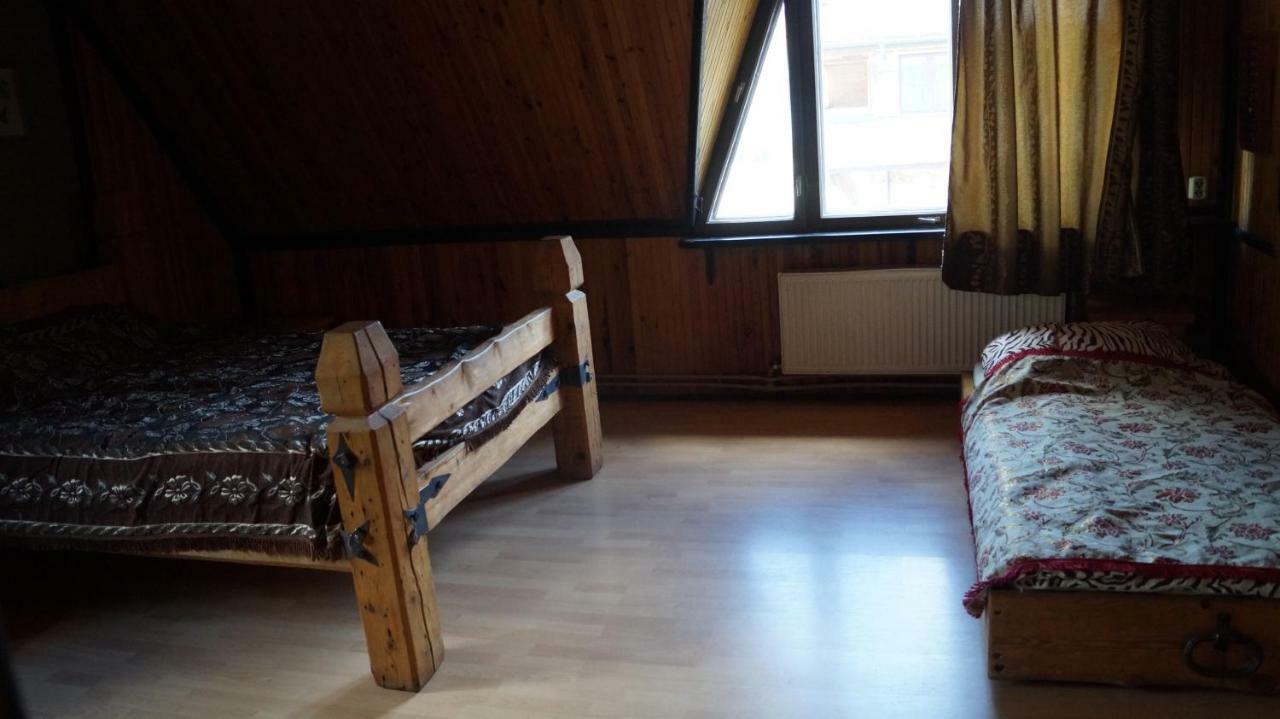 Guest House Jumiezis Plavinas ภายนอก รูปภาพ