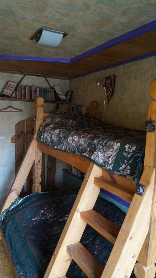 Guest House Jumiezis Plavinas ภายนอก รูปภาพ
